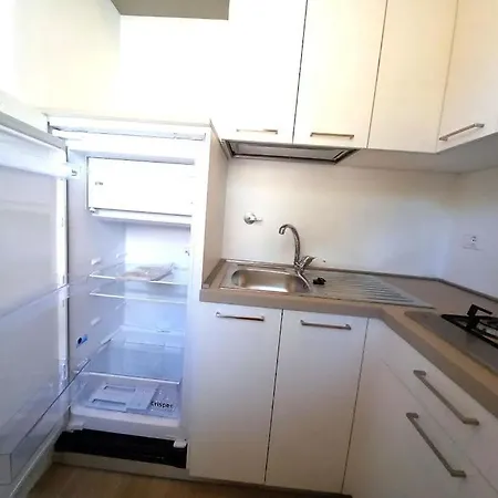 Apartment Alfredo 3 *