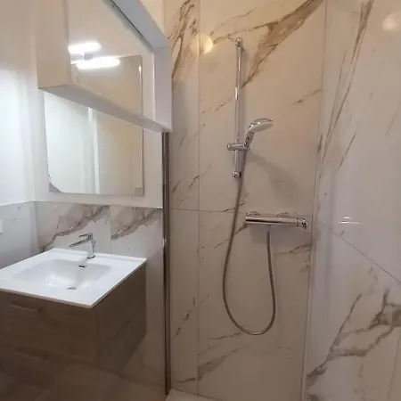 Alfredo 3 Apartman