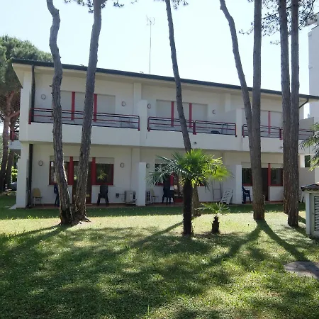 Alfredo 3 Apartman *